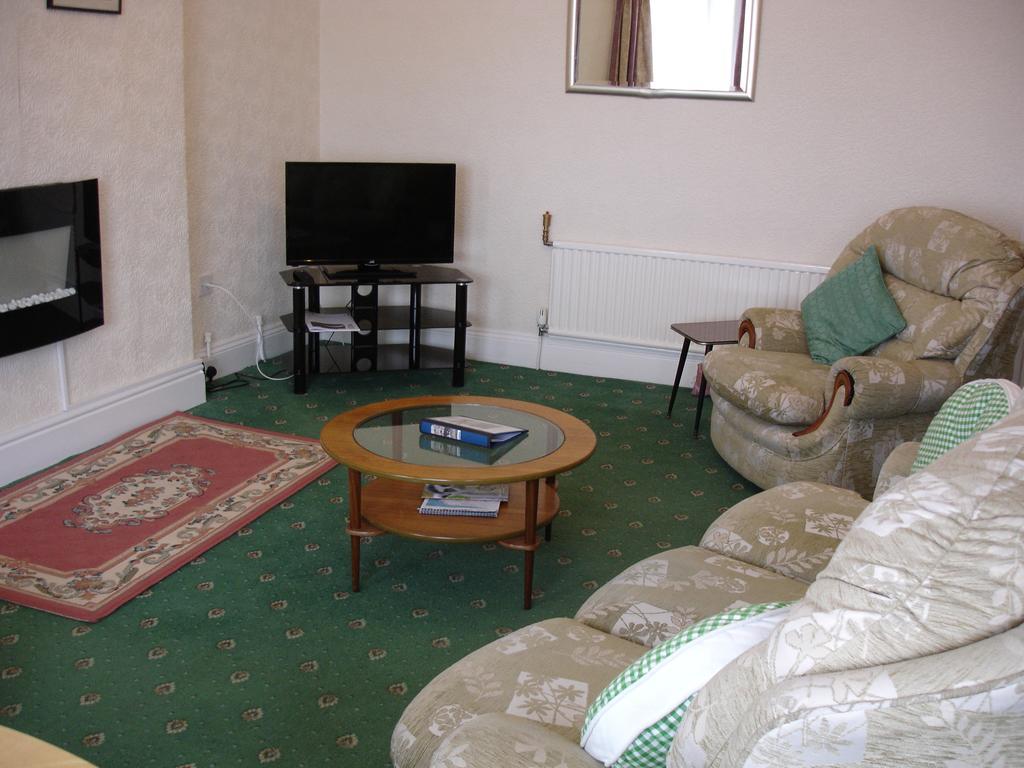Beachmount Holiday Apartments Rhôs-on-Sea Kamer foto